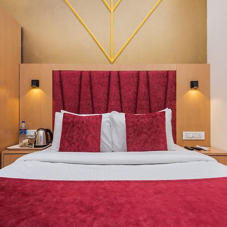 Hotel Priceless Suite Bombay Exhibition Centre Goregaon West Mumbai Dış mekan fotoğraf