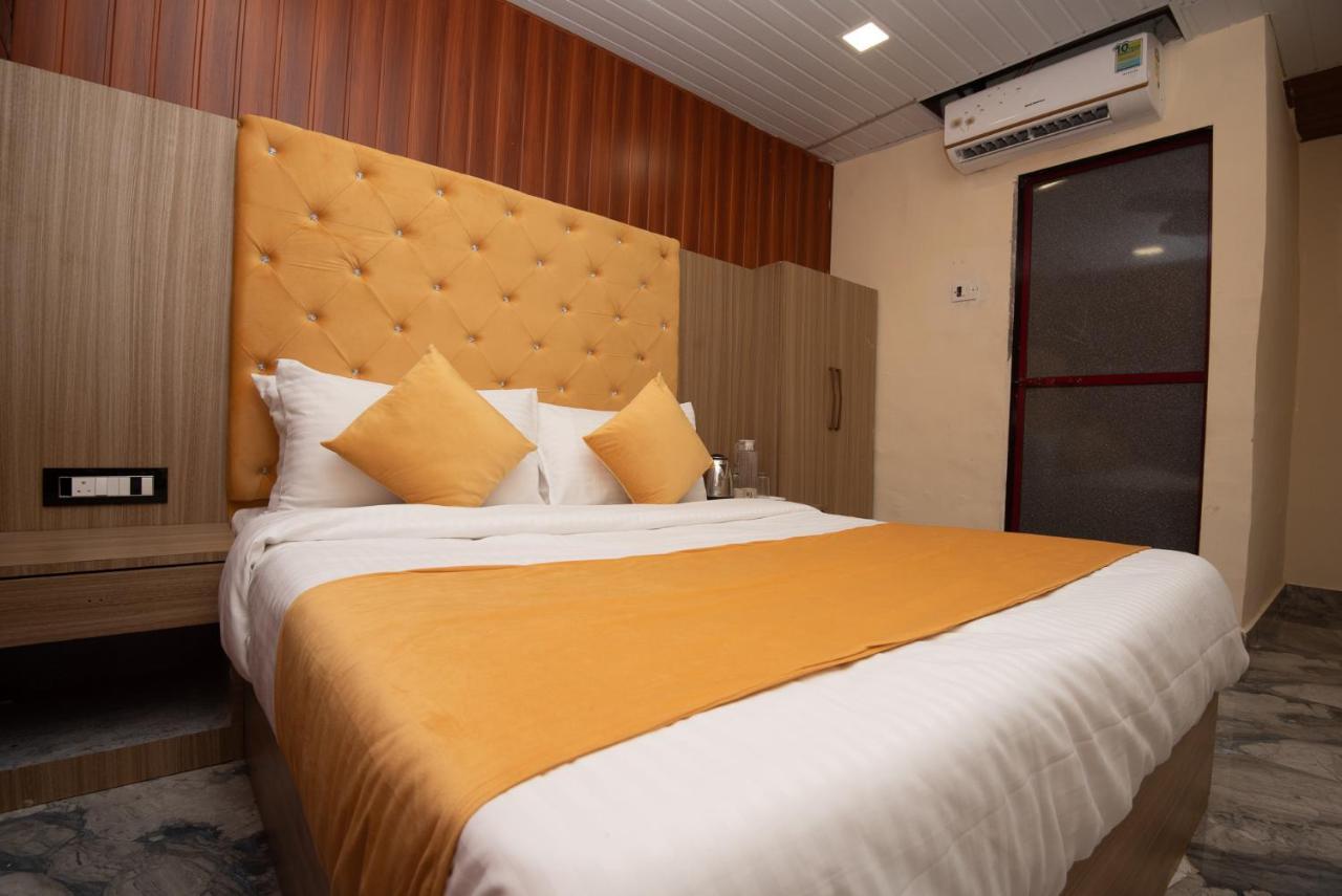 Hotel Priceless Suite Bombay Exhibition Centre Goregaon West Mumbai Dış mekan fotoğraf