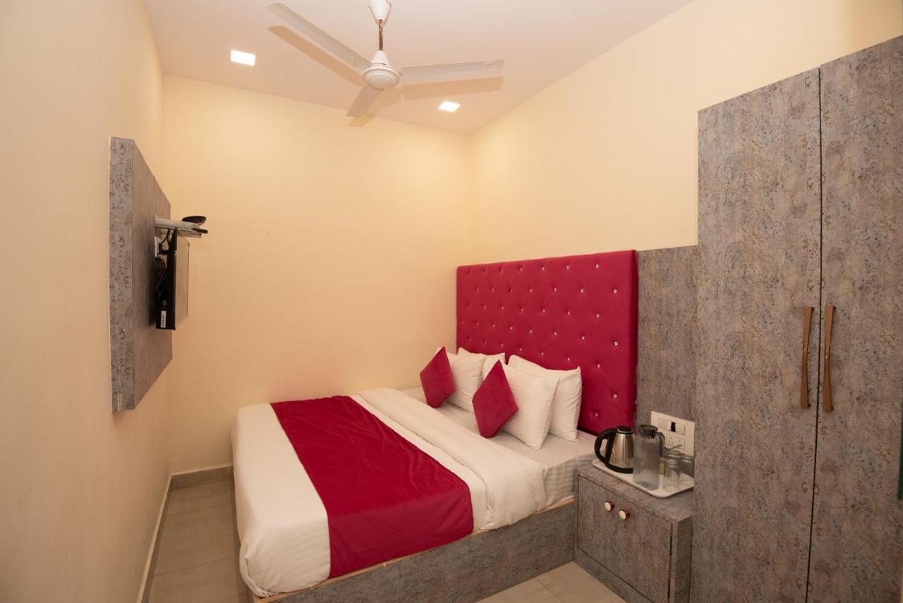 Hotel Priceless Suite Bombay Exhibition Centre Goregaon West Mumbai Dış mekan fotoğraf