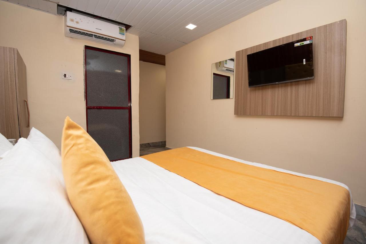 Hotel Priceless Suite Bombay Exhibition Centre Goregaon West Mumbai Dış mekan fotoğraf