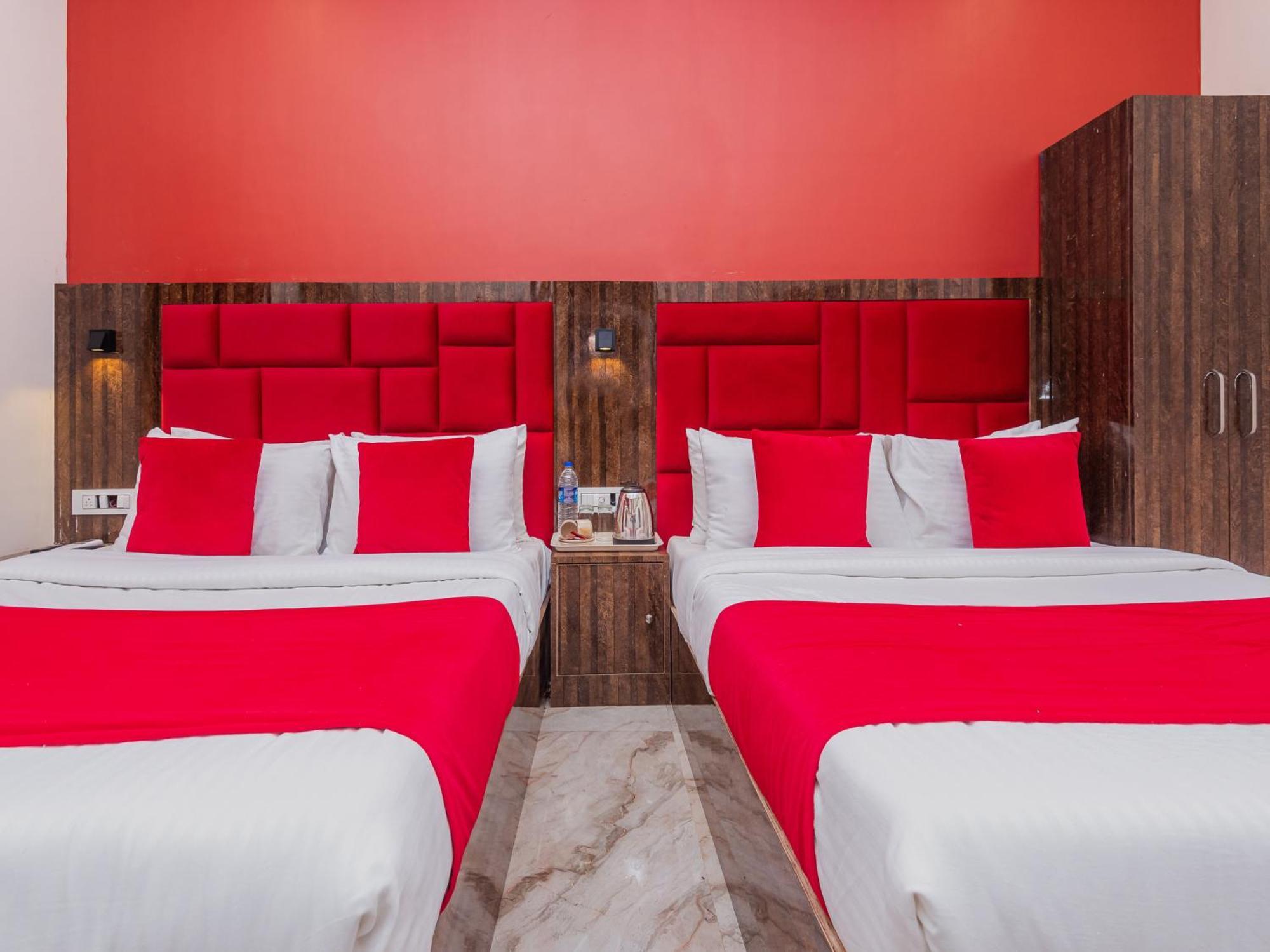 Hotel Priceless Suite Bombay Exhibition Centre Goregaon West Mumbai Dış mekan fotoğraf