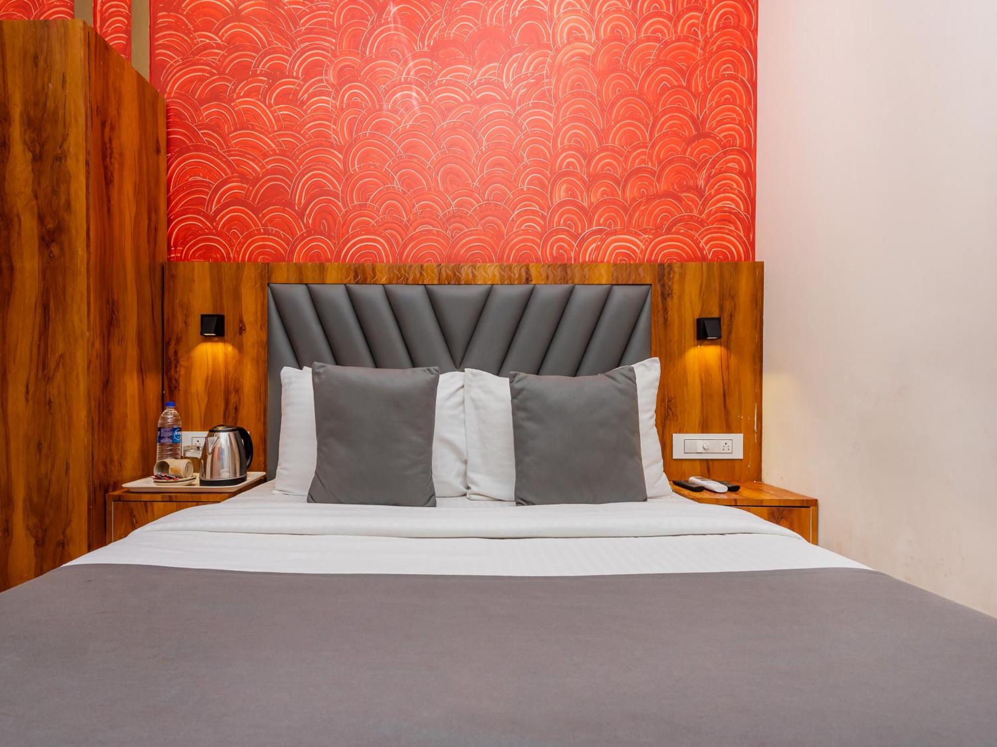Hotel Priceless Suite Bombay Exhibition Centre Goregaon West Mumbai Dış mekan fotoğraf