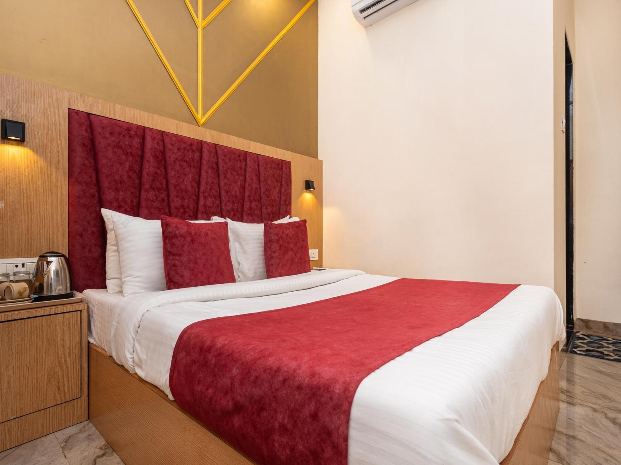 Hotel Priceless Suite Bombay Exhibition Centre Goregaon West Mumbai Dış mekan fotoğraf