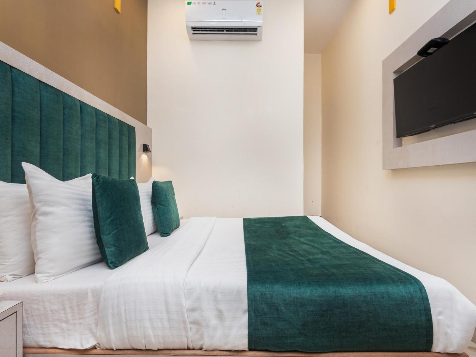 Hotel Priceless Suite Bombay Exhibition Centre Goregaon West Mumbai Dış mekan fotoğraf